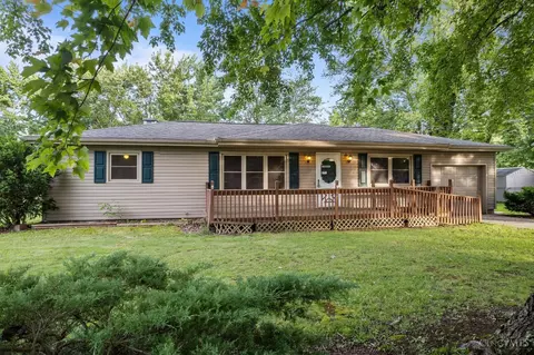 5541 Maple Grove Ave, Blanchester, OH 45107 photo 1