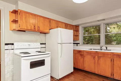 5541 Maple Grove Ave, Blanchester, OH 45107 photo 6