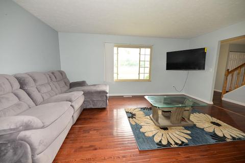 1610 Forester Dr, Cincinnati, OH 45240 photo 8