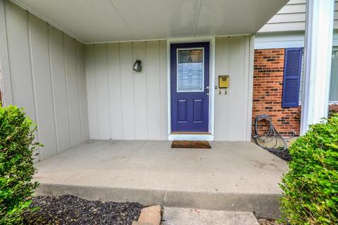1610 Forester Dr, Cincinnati, OH 45240 photo 2