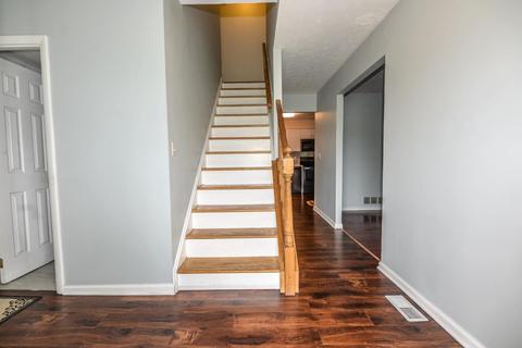 1610 Forester Dr, Cincinnati, OH 45240 photo 6
