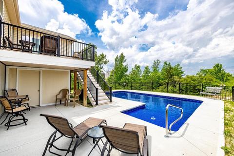 2160 Pumpkin Ridge Ct, Hamilton, OH 45013 photo 4