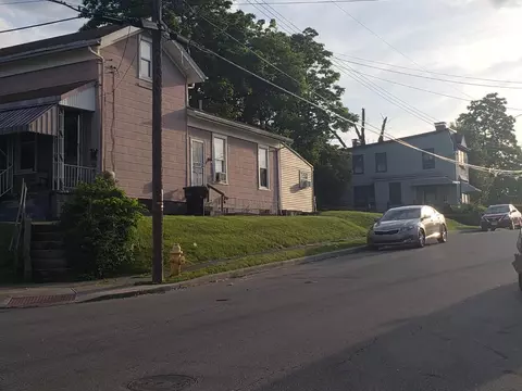 3347 Graydon Ave, Cincinnati, OH 45207 photo 2