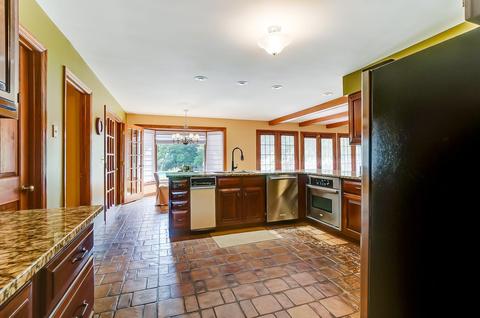 1057 Devils Backbone Rd, Cincinnati, OH 45233 photo 8