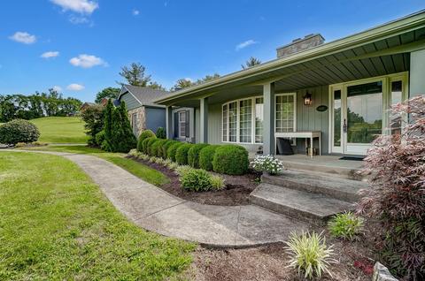 1057 Devils Backbone Rd, Cincinnati, OH 45233 photo 4