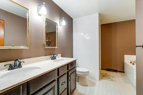 1057 Devils Backbone Rd, Cincinnati, OH 45233 photo 17