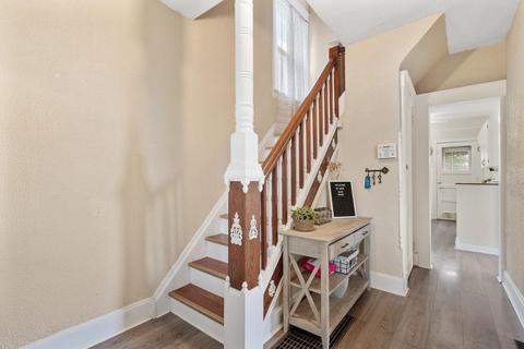 1004 Academy Ave, Cincinnati, OH 45205 photo 18