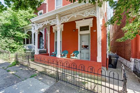 122 University Ave, Cincinnati, OH 45219 photo 2
