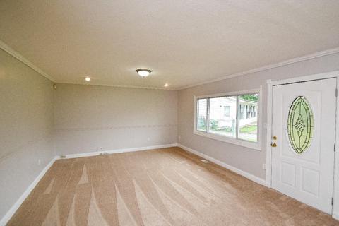 2429 Schon Dr, Cincinnati, OH 45231 photo 4