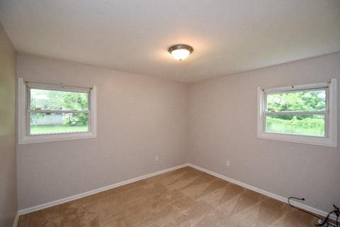 2429 Schon Dr, Cincinnati, OH 45231 photo 9