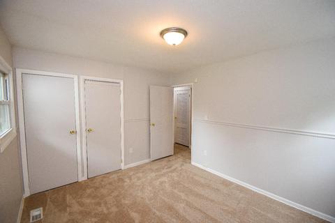 2429 Schon Dr, Cincinnati, OH 45231 photo 17