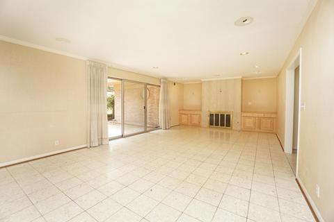 7900 Springvalley Dr, Cincinnati, OH 45236 photo 9