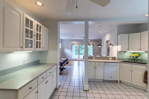 3849 Indianview Ave, Mariemont, OH 45227 photo 10