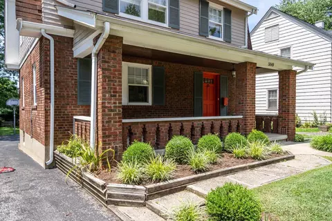 3849 Indianview Ave, Mariemont, OH 45227 photo 3