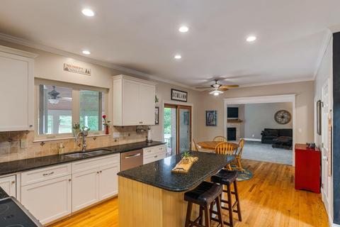 5083 Midfield Rd, Cincinnati, OH 45244 photo 11