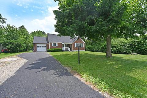 4052 Mclean Dr, Cincinnati, OH 45255 photo 2