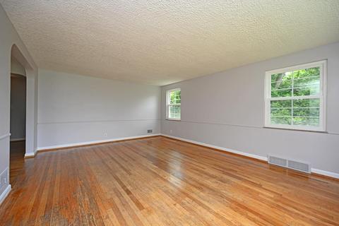 4052 Mclean Dr, Cincinnati, OH 45255 photo 11