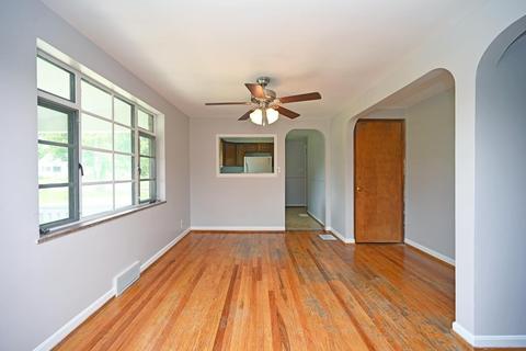 4052 Mclean Dr, Cincinnati, OH 45255 photo 4