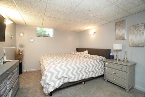 6 Damon Rd, Greenhills, OH 45218 photo 19