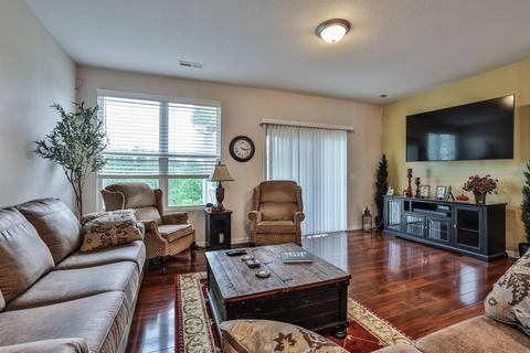 984 Misty Stream Dr, Cincinnati, OH 45231 photo 5