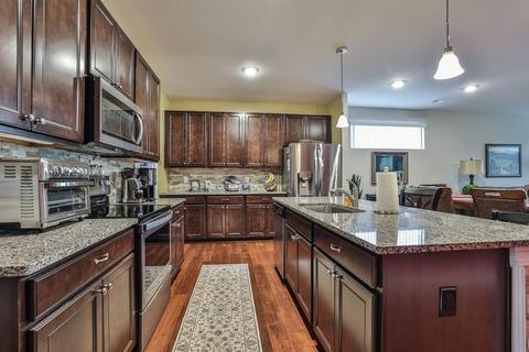 984 Misty Stream Dr, Cincinnati, OH 45231 photo 10
