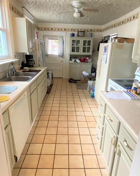 27 Ridgeway Rd, Cincinnati, OH 45216 photo 5