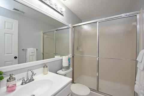 Undisclosed, Cincinnati, OH 45230 photo 46