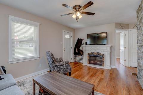116 Burroughs St, Blanchester, OH 45107 photo 7