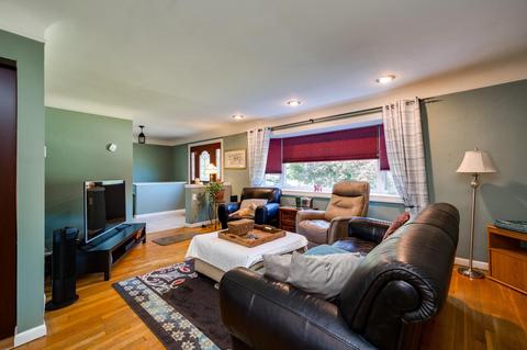 1015 Newcastle Dr, Cincinnati, OH 45231 photo 14