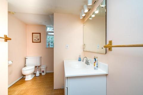 1015 Newcastle Dr, Cincinnati, OH 45231 photo 29