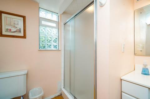 1015 Newcastle Dr, Cincinnati, OH 45231 photo 30