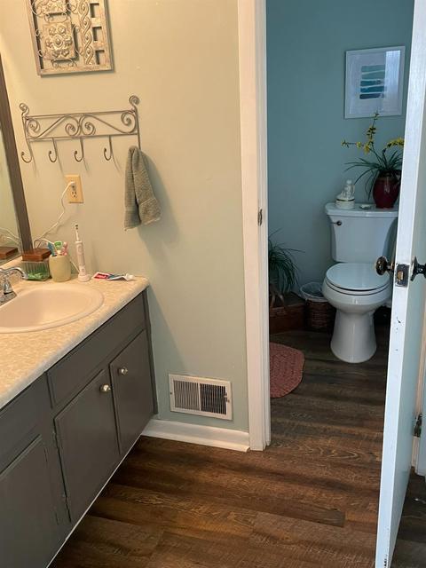 2428 Cranbrook Dr, Cincinnati, OH 45231 photo 18