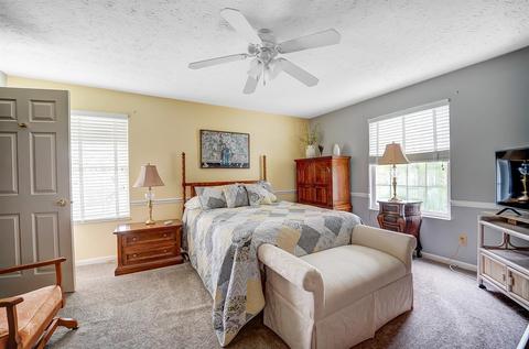 5205 Fox Ridge Dr, Cincinnati, OH 45248 photo 9