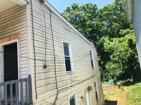 47 Forest Ave, Cincinnati, OH 45220 photo 2