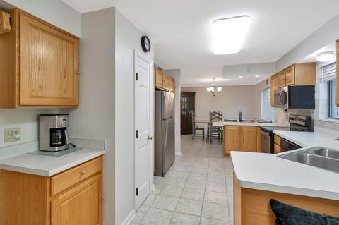 4975 Twinbrook Ct, Blue Ash, OH 45242 photo 15