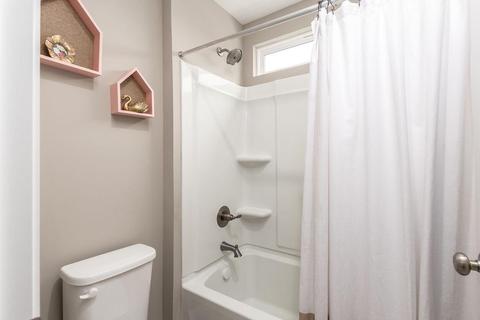 1007 Prestwick Pl, Cincinnati, OH 45245 photo 42