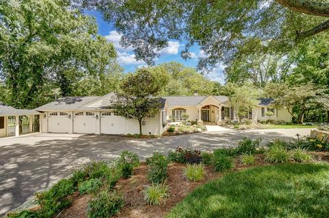 8800 Given Rd, Cincinnati, OH 45243 photo 1