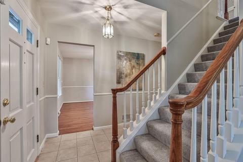 8471 Wetherfield Ln, Cincinnati, OH 45236 photo 5