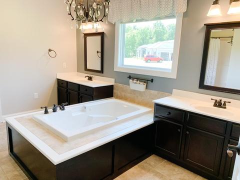 3452 Hunter Creek Dr, Blanchester, OH 45107 photo 14