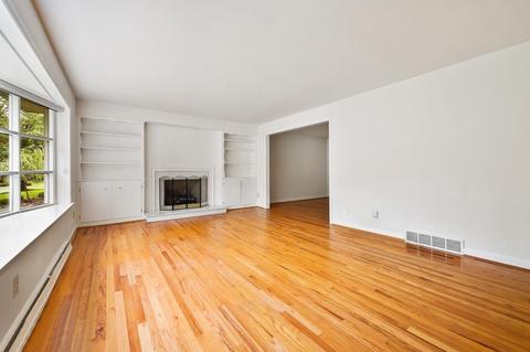 6648 Michael Dr, Cincinnati, OH 45243 photo 5