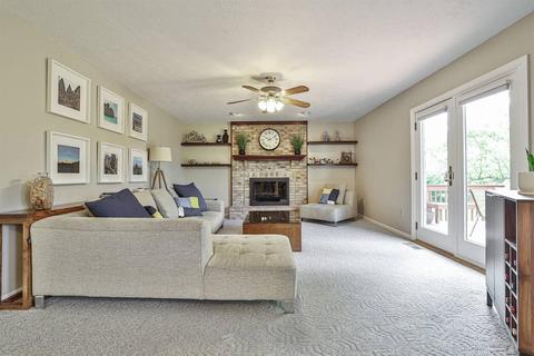 6864 Foxfield Dr, Mason, OH 45040 photo 9