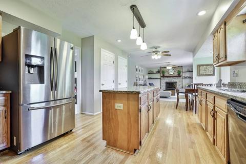 6864 Foxfield Dr, Mason, OH 45040 photo 12