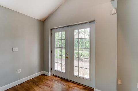 2829 Observatory Ave, Cincinnati, OH 45208 photo 4