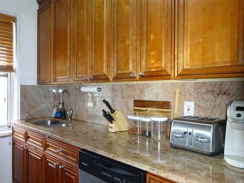 6807 Fairpark Ave, Cincinnati, OH 45216 photo 5