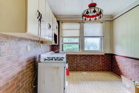 677 Riddle Rd, Cincinnati, OH 45220 photo 42