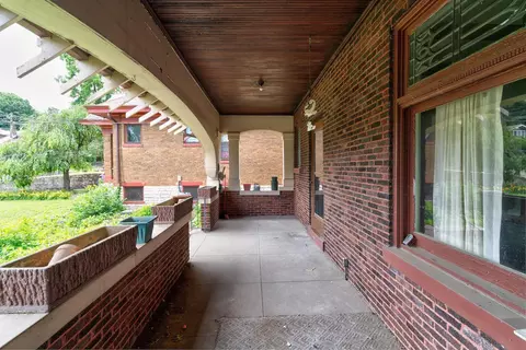 677 Riddle Rd, Cincinnati, OH 45220 photo 13