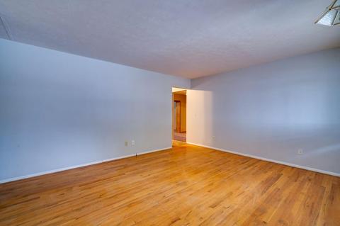 9554 Tanbark Ct, Cincinnati, OH 45231 photo 7