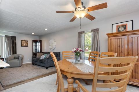 9696 Crestbrook Dr, Cincinnati, OH 45231 photo 13