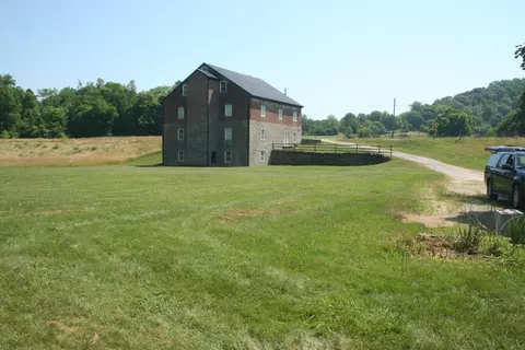 8013 St Rt 221, Georgetown, OH 45121 photo 17