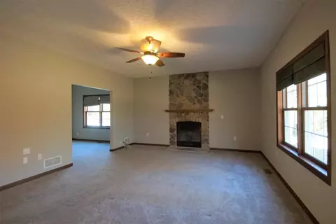 4850 Klatte Rd, Cincinnati, OH 45244 photo 13